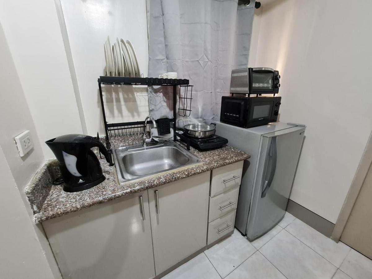 2 Bedroom In Little Baguio Terraces, San Juan * Manila